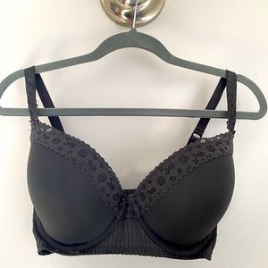 AERIE BRA 36 DDD 🤍🎀